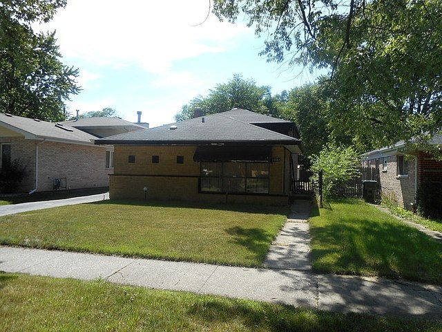 1st image of 14632 Dante Ave