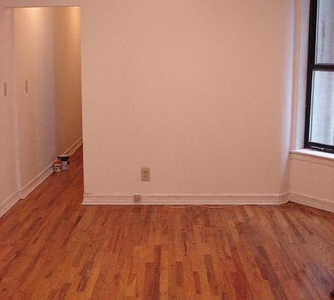 4th image of 525 W 151st St APT 4