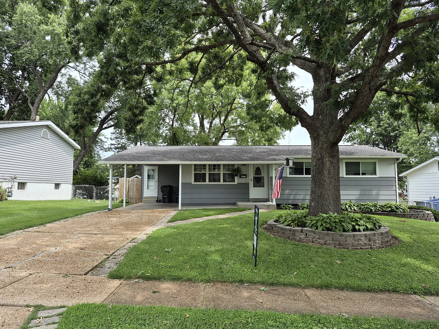 3 bed, 1090 sqft, $1,500 — Photo 1
