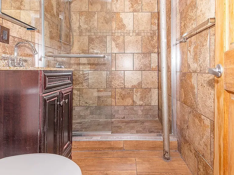 613 Marcy Ave #102 — Photo 5