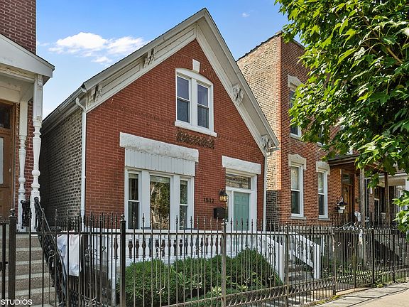 2nd image of 1512 N Washtenaw Ave #1