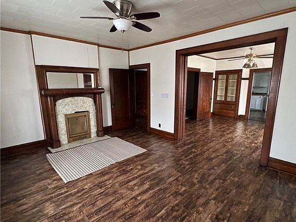 3rd image of 3801 Lincoln Ave #A