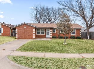 4605 N Eden Hills Cir, Wichita Falls, TX 76306