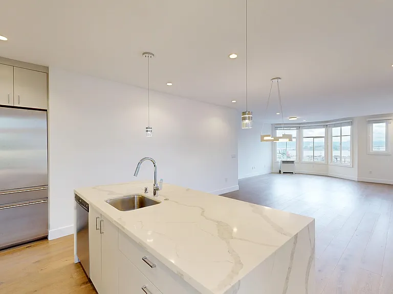 1340 Taylor Street — Photo 8