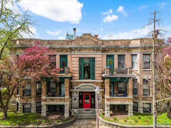 17 N Taylor Ave Unit 3, Saint Louis, MO 63108