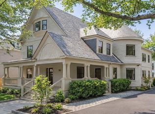 36 Osborne Rd, Brookline, MA 02446