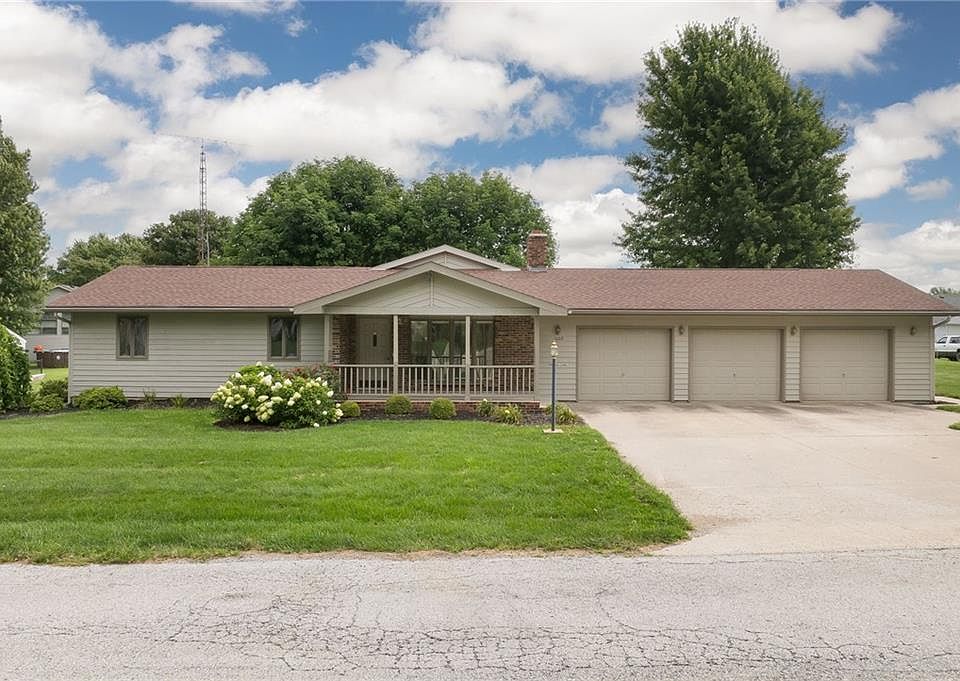 1st image of 1602 Ridge Dr