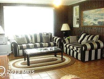 5th image of 35822 Bay Dr