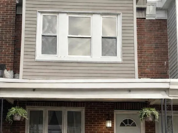 953 Anchor St, Philadelphia, PA 19124