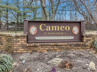 66 Townhouse Dr E UNIT 14, Massapequa Park, NY 11762