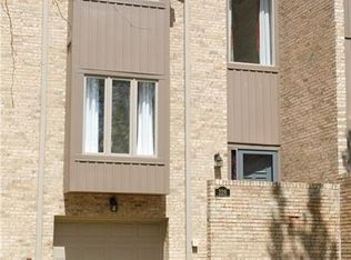 328 Central Dr, Cranberry Twp, PA