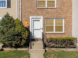 7 Bantry Ct, Baltimore, MD 21237