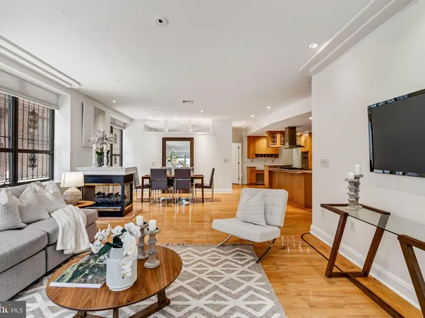 1335 Pine St APT 100, Philadelphia, PA 19107