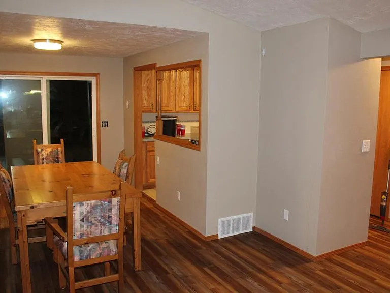 5607 W Houston Ave — Photo 5