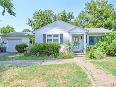 639 Royal Heights Rd, Swansea, IL, 62226