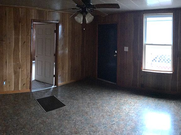 5th image of 2110 Brown Ave
