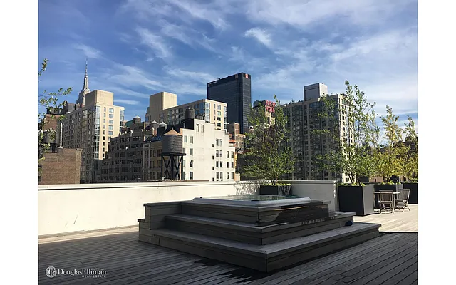 Rented by Douglas Elliman | media 19