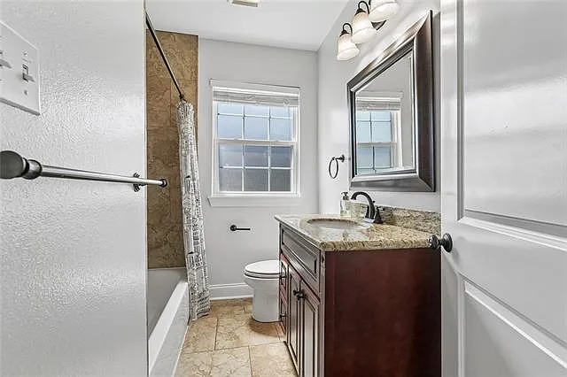6500 Louis Xiv St — Photo 13
