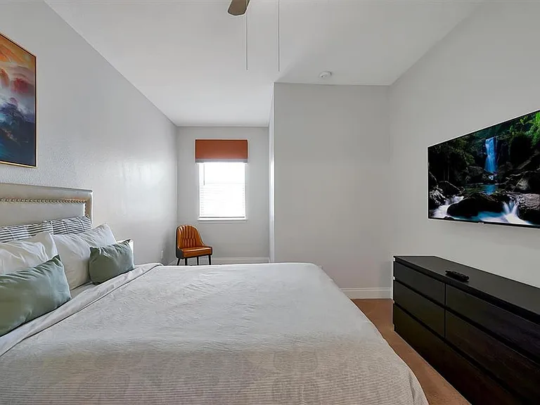297 Captiva Dr — Photo 40