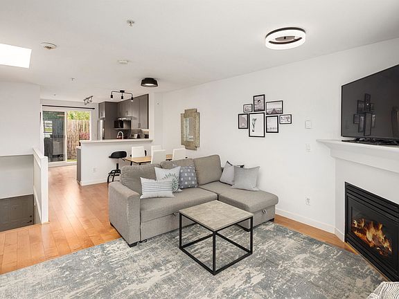 5th image of 678 W 7th Ave #317