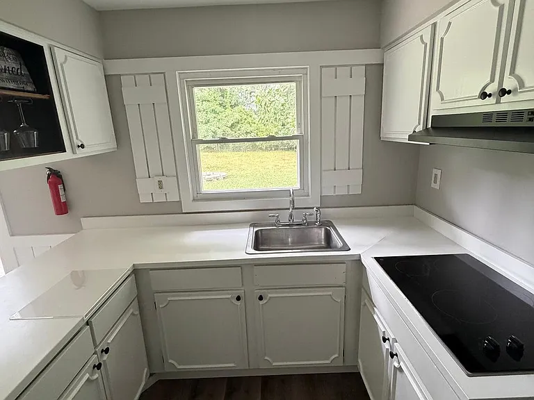 111 Edge Ln — Photo 11
