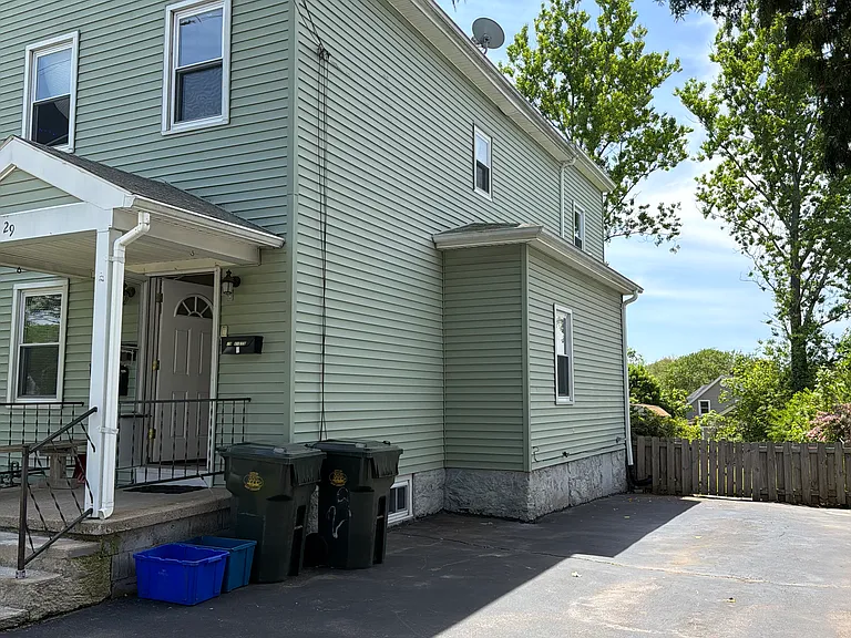 29 Viets St #1 — Photo 2