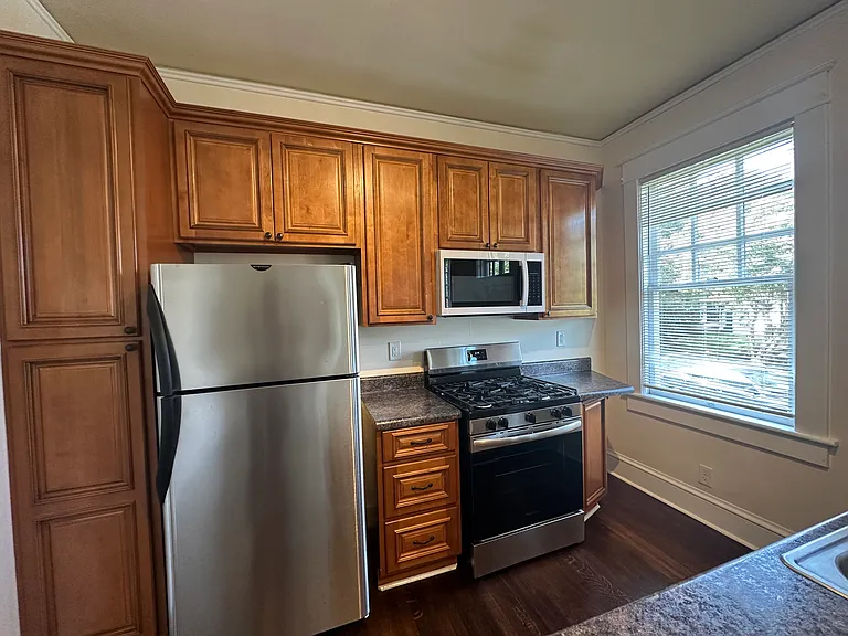 503 Rhode Island Ave — Photo 14