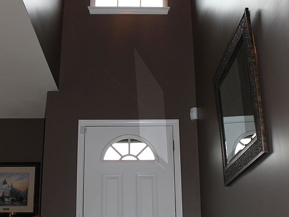 2 story foyer