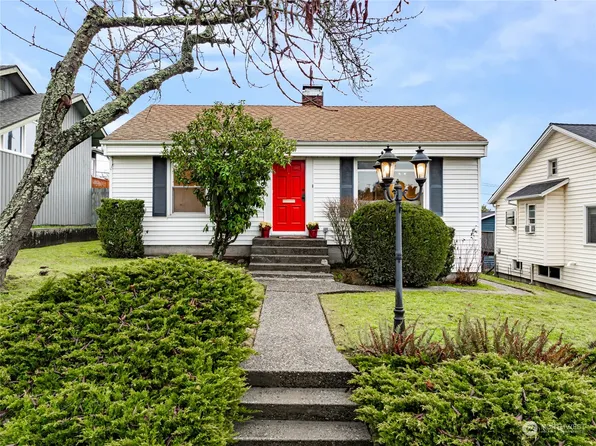 4048 36th Avenue SW, Seattle, WA 98126