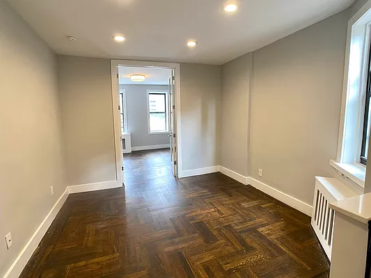 Rented by Tourma Realty LLC | media 22