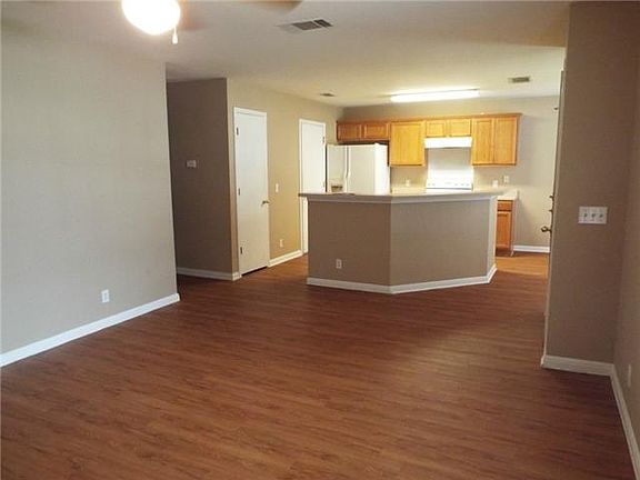 2nd image of 3201C El Salido Pkwy APT 212