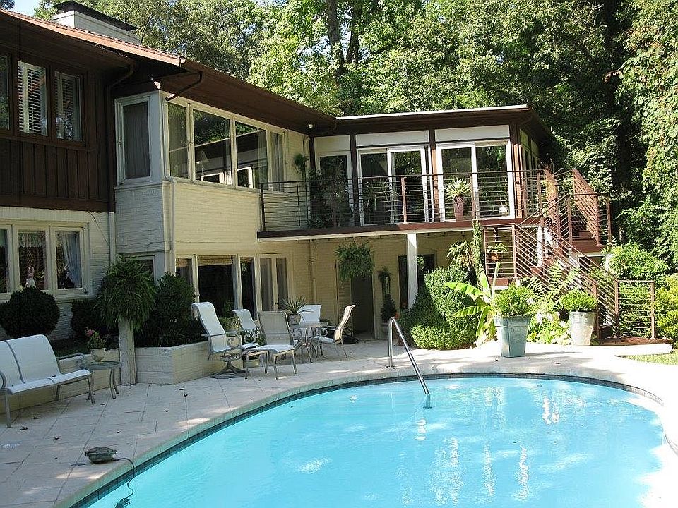 1st image of 113 Tempsford Ln