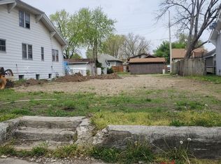1904 1st Ave, Terre Haute, IN 47807