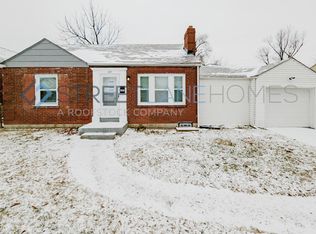 207 Newell Dr, Saint Louis, MO 63135