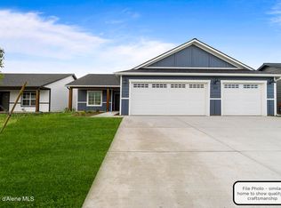 8929 W Swather Ave, Rathdrum, ID 83858
