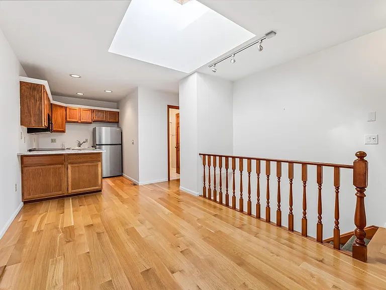 121 S Main St #1 — Photo 5