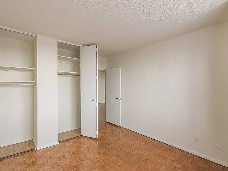 303 E 83rd St #11C — Photo 18