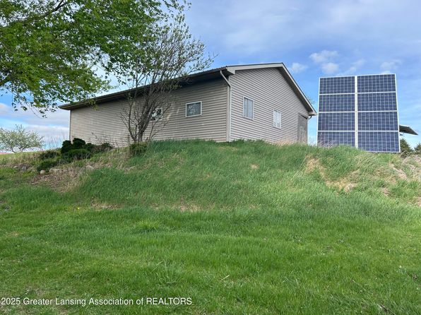 4429 W Saint Joe Hwy, Mulliken, MI 48861