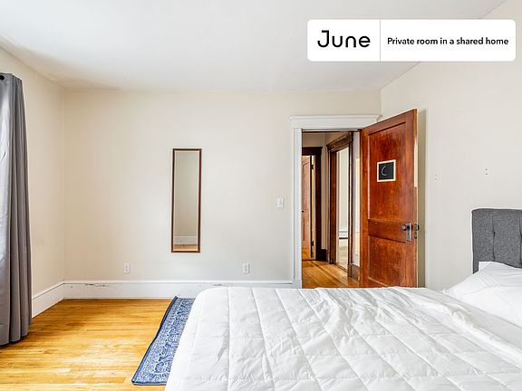 4th image of 124 Nonantum St #1-C
