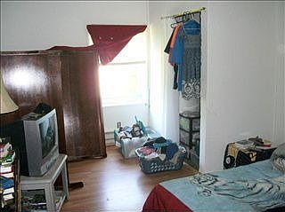 3rd image of 1320 Curtis Pike
