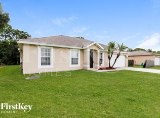 1062 SW Longfellow Rd, Port Saint Lucie, FL 34953