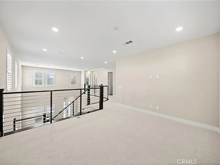 59 Sagan Way — Photo 32