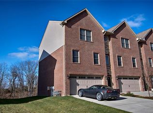 580 Chesnic Dr, Canonsburg, PA 15317
