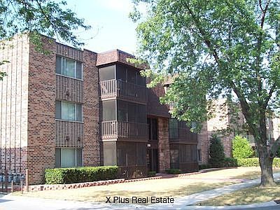 1st image of 7311 Sandalwood Dr APT 303