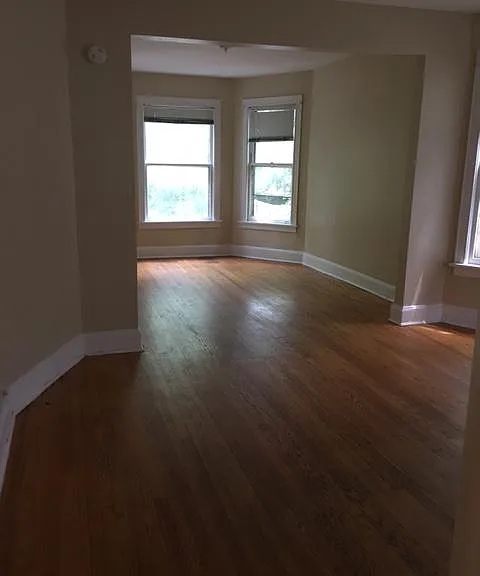 3822 N Wayne Ave #2 — Photo 3