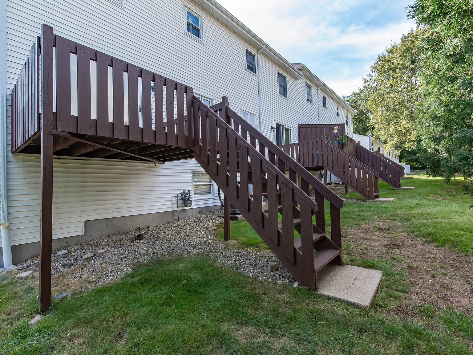 2 bed, 1.5 bath, 1250 sqft, $2,595 — Photo 4