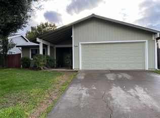 7752 Valley Wood Dr, Sacramento, CA