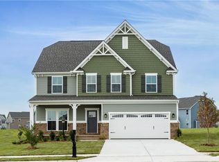 129 Freedom Ln, Suffolk, VA 23434