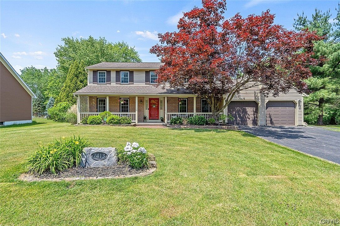 7413 Eastgate Cir, Liverpool, NY 13090 Zillow