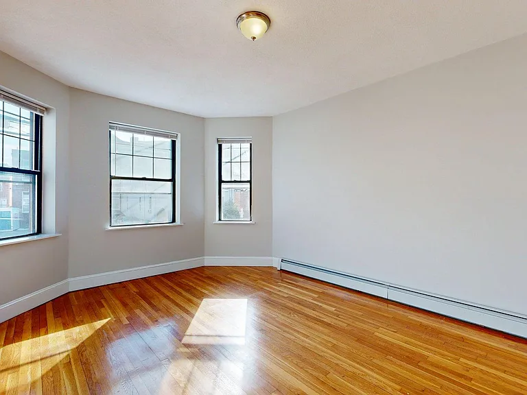 52 Clark Ave #2 — Photo 3
